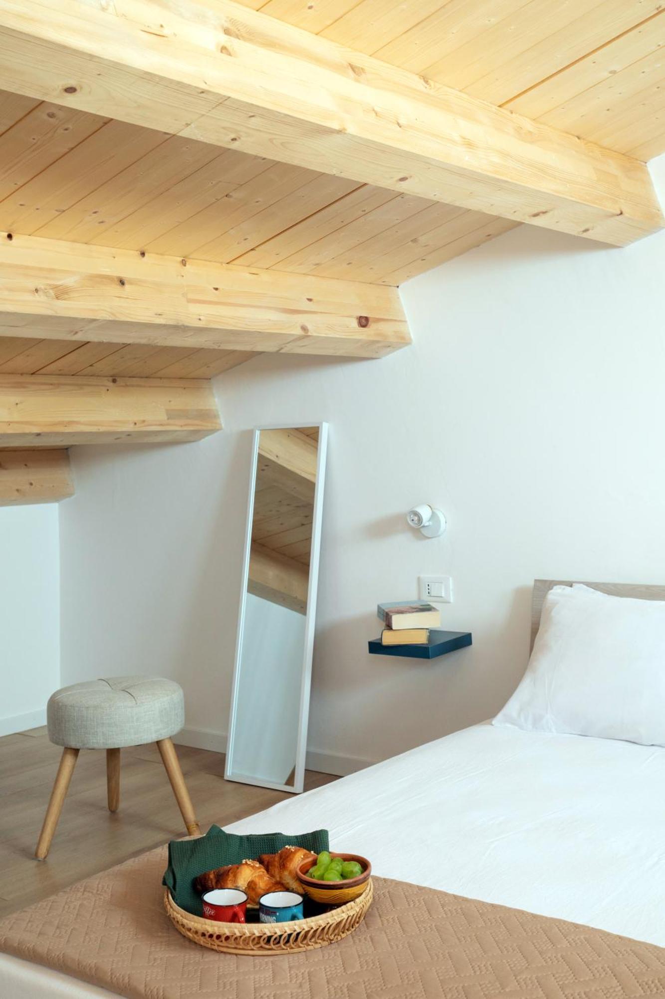 Rys Mondello House Appartement
